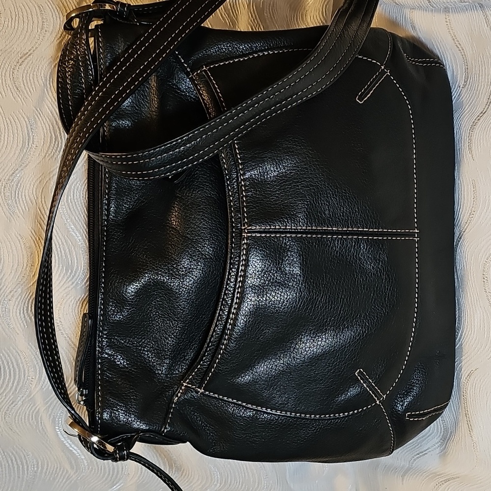 Clarks Black Leather Crossbody Adjustable Strap